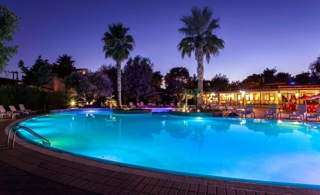 Villaggio Holiday Beach Diamante Esterno foto